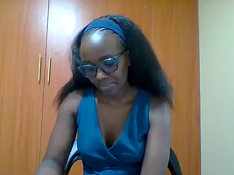 Snapshot of sexy_darleen23 chatting on 7, 3, 2026 sexy darleen23 online show from 7, 3, 2026