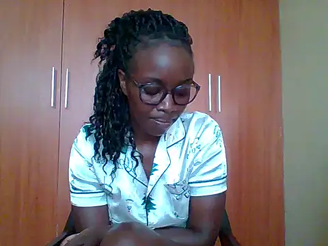 Snapshot of sexy_darleen23 chatting on 29, 3, 2026 sexy darleen23 online show from 29, 3, 2026