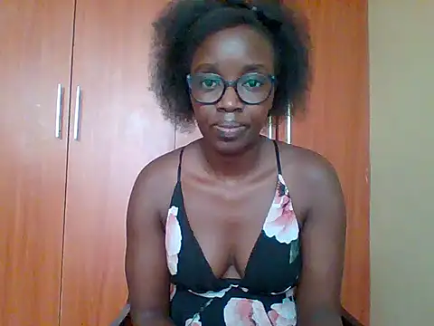 sexy darleen23 online show from 22, 4, 2026
