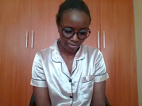sexy darleen23 online show from 2, 7, 2026