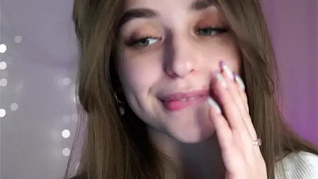 Snapshot of EstherMitchel chatting on 6, 2, 2025 EstherMitchel online show from 6, 2, 2025