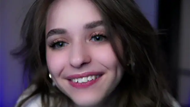 Snapshot of EstherMitchel chatting on 3, 3, 2025 EstherMitchel online show from 3, 3, 2025