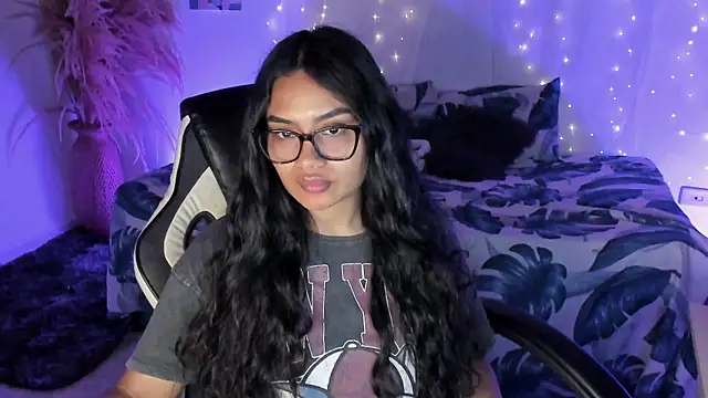 Riana Kean online show from 10, 3, 2026