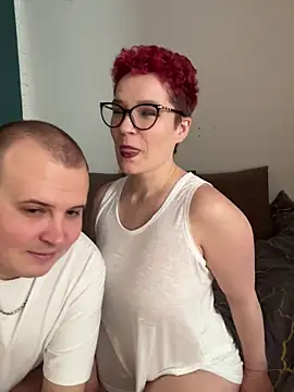 MrMrsRight online show from 9, 2, 2026