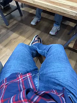 Snapshot of Cum_on_your_tityyy chatting on 6, 5, 2026 Cum on your tityyy online show from 6, 5, 2026