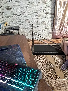  Kitti  online show from 25, 2, 2025