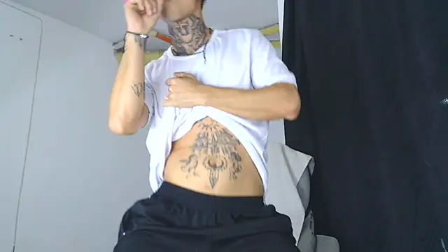 Skartoliver online show from 5, 10, 2025