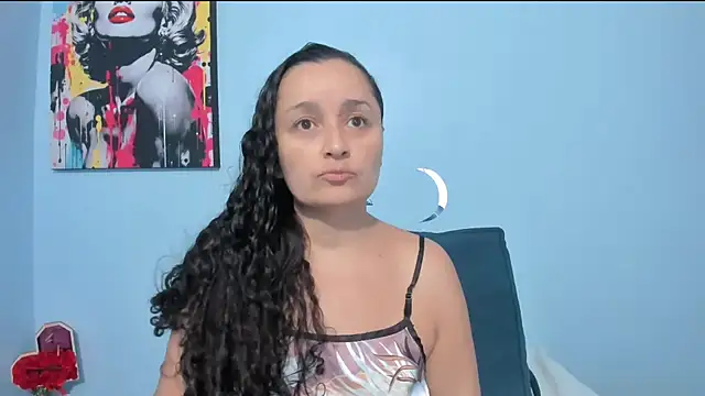  luna  sweet  online show from 9, 5, 2026