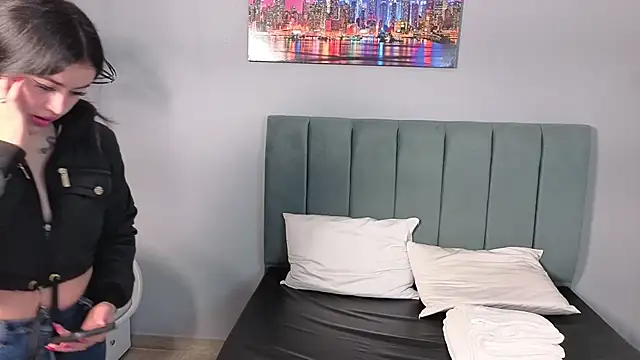 Alli cooper online show from 12, 5, 2026
