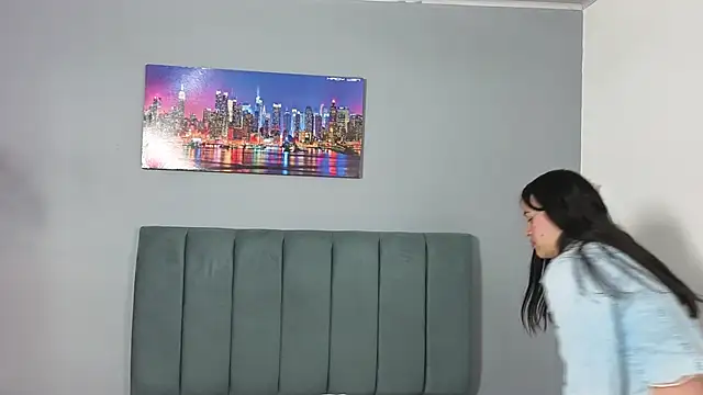 Alli cooper online show from 13, 5, 2026