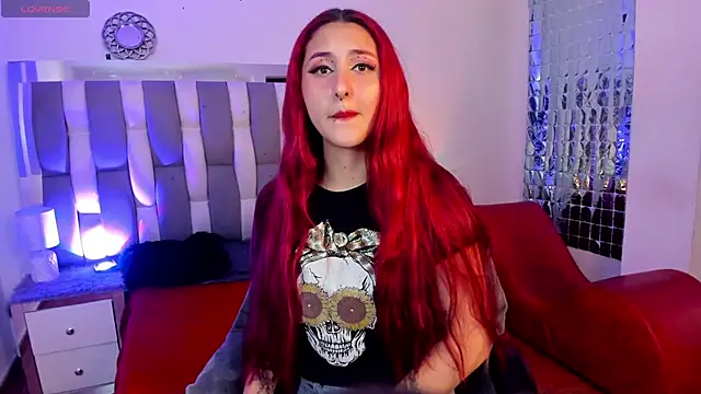 Snapshot of Megan_wolf1_ chatting on 4, 12, 2024 Megan wolf1 online show from 4, 12, 2024