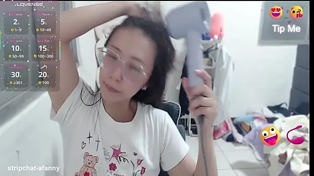 Snapshot of aFanny chatting on 4, 7, 2026 aFanny online show from 4, 7, 2026
