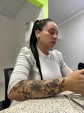 Snapshot of nurse_desi_sexlove chatting on 17, 1, 2025 nurse desi sexlove online show from 17, 1, 2025