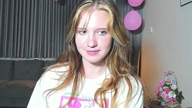 Snapshot of HanahCute chatting on 6, 3, 2025 HanahCute online show from 6, 3, 2025