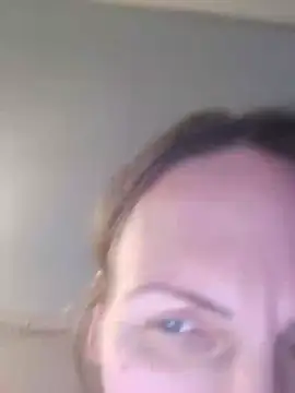 Evelina cute online show from 19, 12, 2024