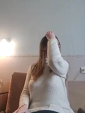 Evelina cute online show from 10, 3, 2025