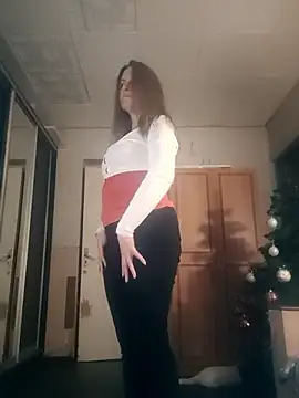 Snapshot of Evelina_cute chatting on 18, 1, 2026 Evelina cute online show from 18, 1, 2026