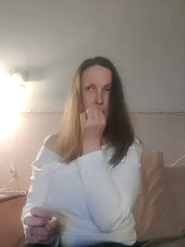 Snapshot of Evelina_cute chatting on 6, 2, 2026 Evelina cute online show from 6, 2, 2026