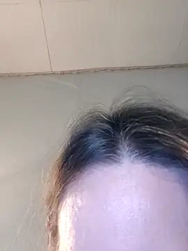 Snapshot of Evelina_cute chatting on 24, 2, 2026 Evelina cute online show from 24, 2, 2026