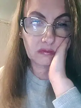 Snapshot of Evelina_cute chatting on 13, 3, 2026 Evelina cute online show from 13, 3, 2026