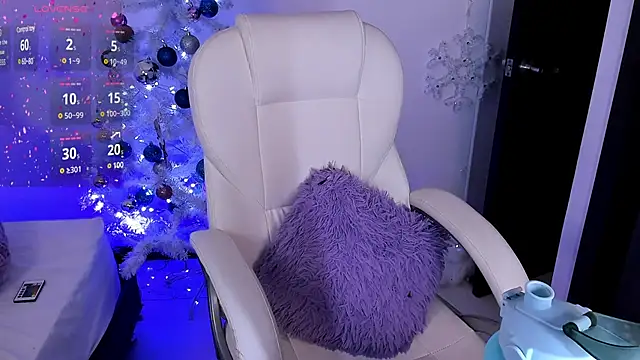 Snapshot of nyna_1 chatting on 15, 12, 2024 nyna 1 online show from 15, 12, 2024