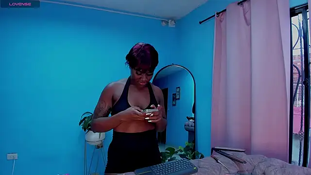 IsabellaBromsS online show from 25, 3, 2026