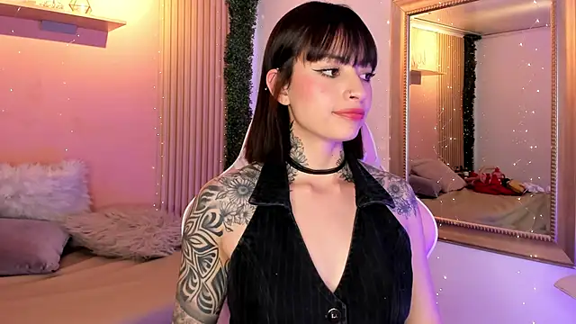  Victoria     online show from 16, 12, 2025