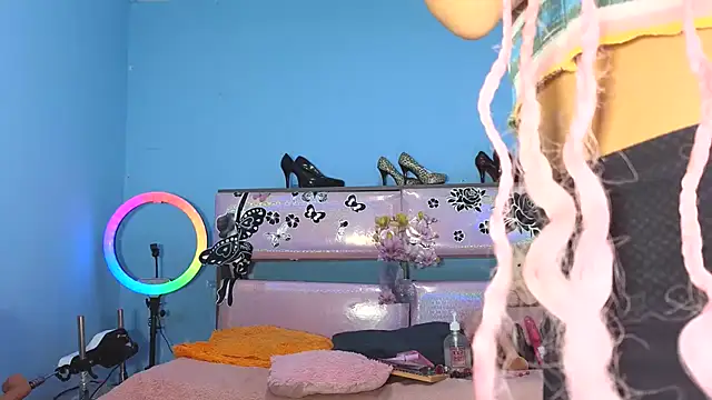 gabbiefoxthx online show from 9, 1, 2025