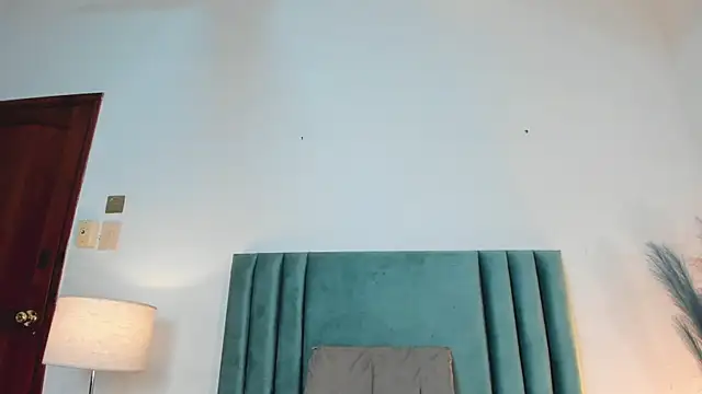 Snapshot of LucyJhonnsonn chatting on 1, 2, 2025 LucyJhonnsonn online show from 1, 2, 2025