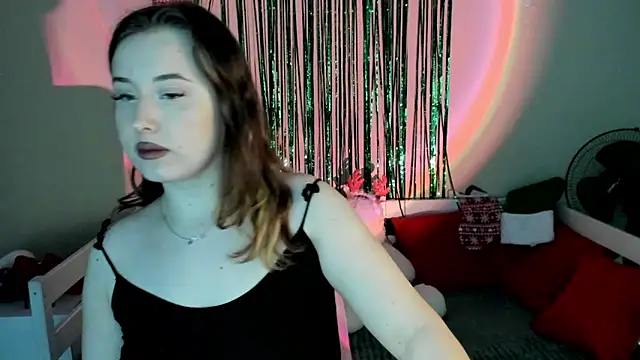 Emily Gin online show from 4, 1, 2025