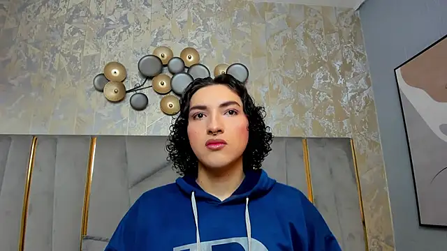 TomLondon  online show from 4, 2, 2025