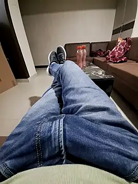 villagb12 online show from 17, 1, 2025