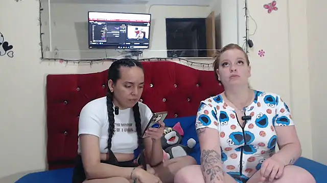 Snapshot of Lola_barbara chatting on 5, 1, 2025 Lola barbara online show from 5, 1, 2025