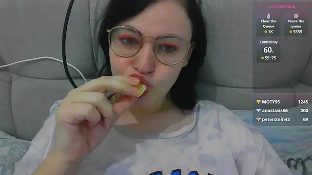 Snapshot of German_Eva chatting on 19, 1, 2025 German Eva online show from 19, 1, 2025