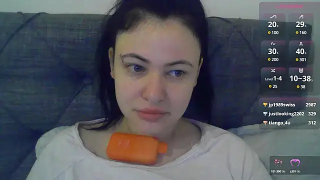 Snapshot of German_Eva chatting on 4, 2, 2025 German Eva online show from 4, 2, 2025