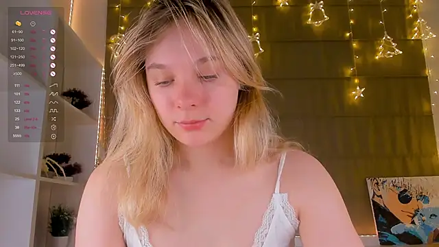 Snapshot of NaokoStifel chatting on 19, 1, 2025 NaokoStifel online show from 19, 1, 2025