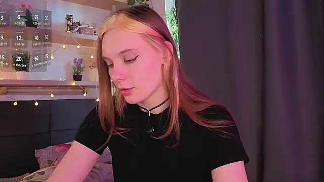 Snapshot of NaokoStifel chatting on 26, 4, 2026 NaokoStifel online show from 26, 4, 2026