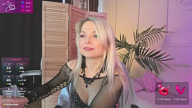Gloria Lovely online show from 13, 3, 2025