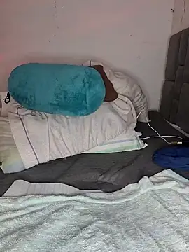 BrittanyDiaz online show from 5, 1, 2025