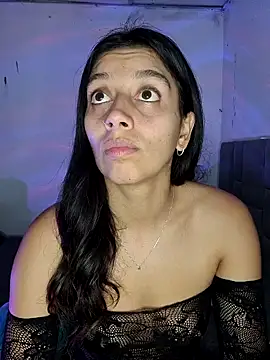 BrittanyDiaz online show from 8, 1, 2025