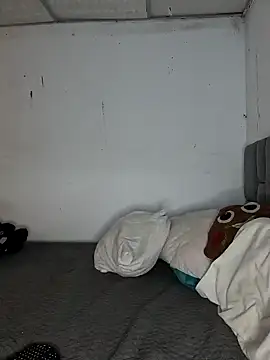 BrittanyDiaz online show from 17, 1, 2025