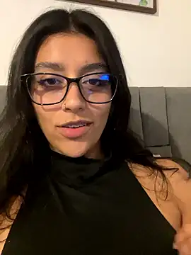 BrittanyDiaz online show from 4, 5, 2026