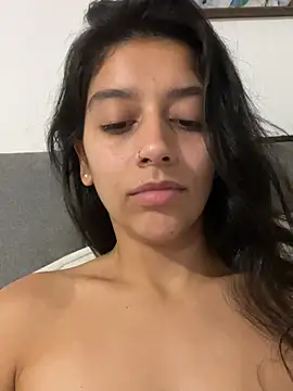 BrittanyDiaz online show from 19, 5, 2026