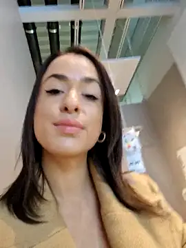 Snapshot of LydiaMaus96 chatting on 3, 11, 2025 LydiaMaus96 online show from 3, 11, 2025