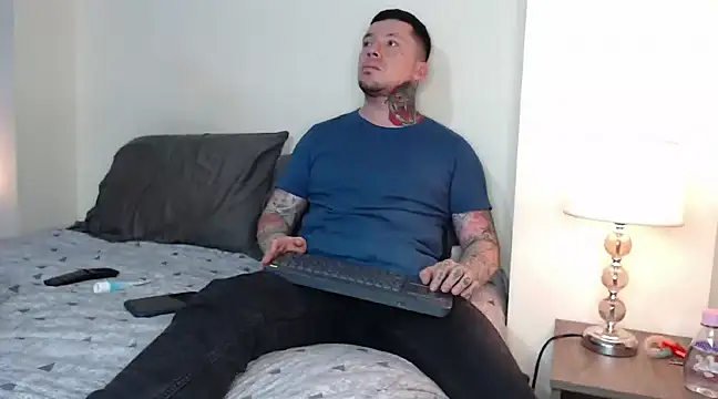 Snapshot of Adam_tatto chatting on 20, 2, 2025 Adam tatto online show from 20, 2, 2025