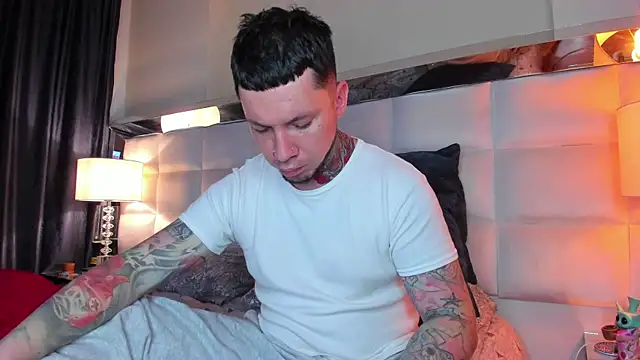 Snapshot of Adam_tatto chatting on 15, 10, 2025 Adam tatto online show from 15, 10, 2025