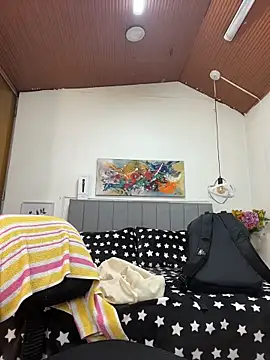 Snapshot of karlamorris_ chatting on 2, 2, 2026 karlamorris online show from 2, 2, 2026