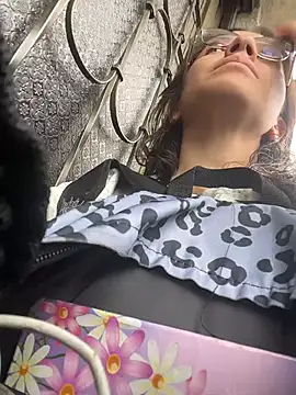 Snapshot of karlamorris_ chatting on 30, 3, 2026 karlamorris online show from 30, 3, 2026