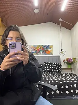 karlamorris  online show from 30, 4, 2026