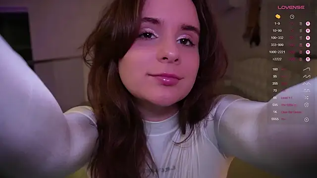 Snapshot of Jantrlatex chatting on 7, 10, 2025 Jantrlatex online show from 7, 10, 2025